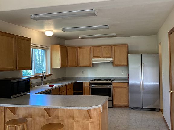 Kitchen with walk in pantry to the right