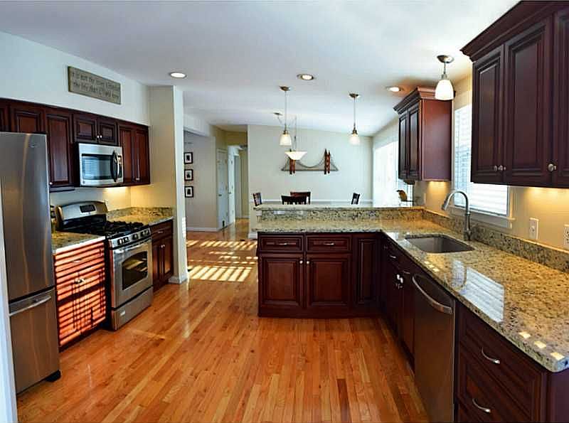 1st image of 250 Elena St