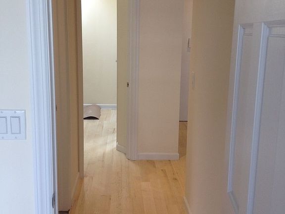 2nd image of 416 W 49th St #5A1