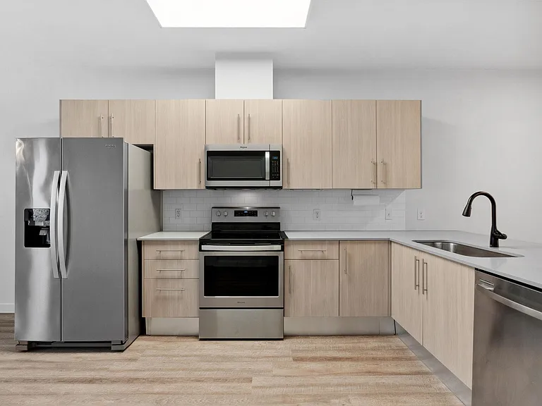 7805 Cooper Ln #606 — Photo 8