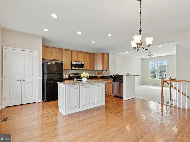 113 Raven Ct — Photo 10