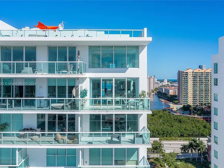 400 Sunny Isles Blvd #2008 — Photo 13