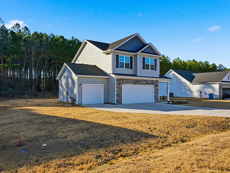 106 Knotts Berry Rd Bunnlevel NC 28323-3_01062026