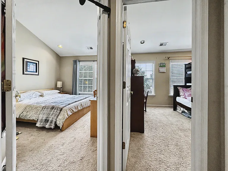 802 Revelstore Ter NE — Photo 18