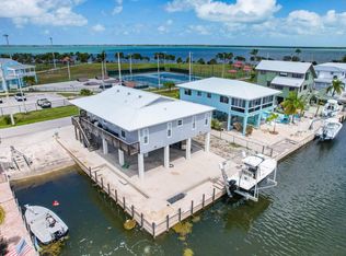 31040 Atlantis Dr, Big Pine Key, FL 33043
