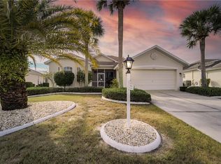 2218 Preservation Green Ct, Sun City Center, FL 33573
