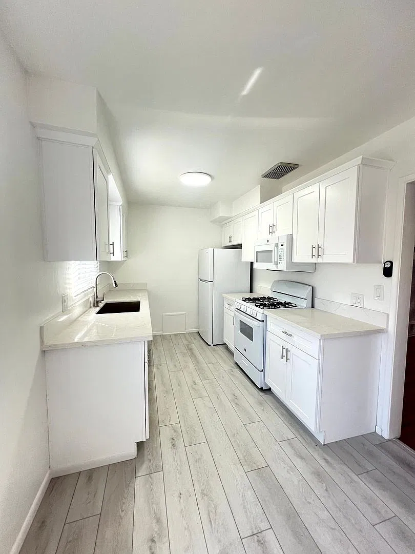 4410 Martin Luther King Blvd — Photo 1