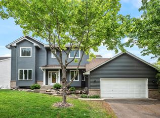 8798 Fountain Ln N, Maple Grove, MN 55311
