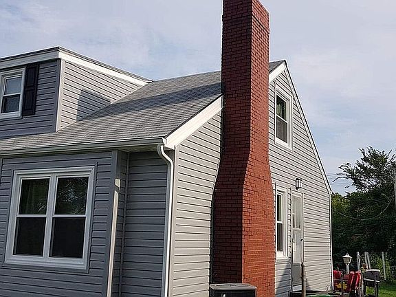 3rd image of 1845 E 78th St