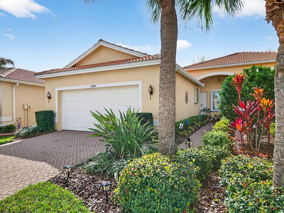 1st image of 15812 Aurora Lake Cir