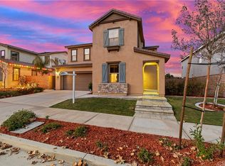 11424 Kingbird Dr, Corona, CA 92883