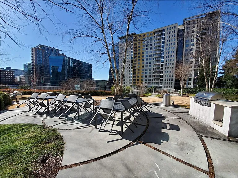 44 Peachtree Pl NE #730 — Photo 27