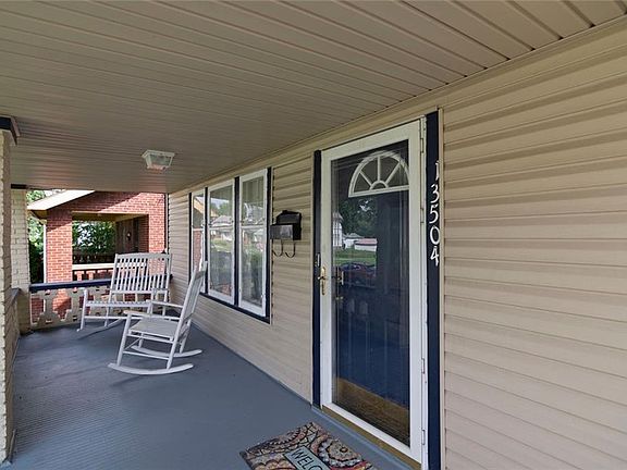 2nd image of 13504 S Parkway Dr