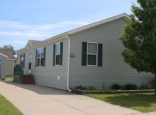 2684 Manatee Ct, Lapeer, MI 48446
