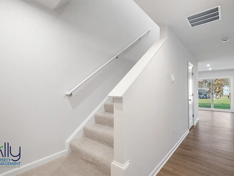 44 Sophie Kathryn Dr #1 — Photo 16
