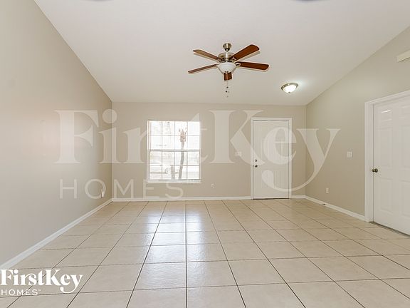 5th image of 3562 SW Carmody St