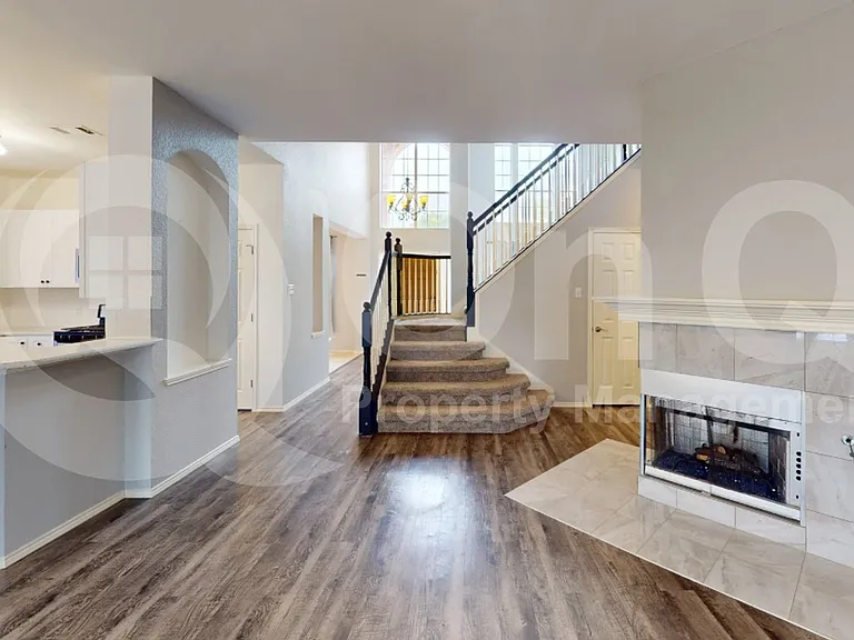4205 Holly Dr — Photo 6