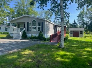 35 Marc Ave, Topsham, ME 04086