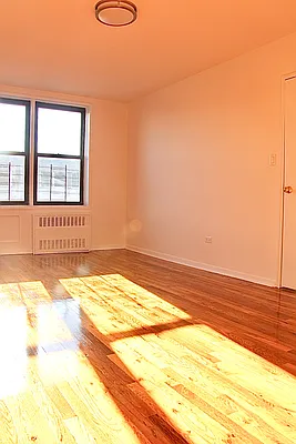 Sold by Diamond Real, Inc. | media 20