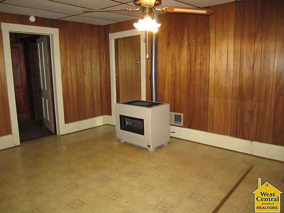 5th image of 300 N Griswold St