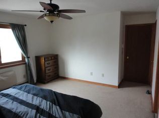 65 Eastmoor Ave, Daly City, CA 94015