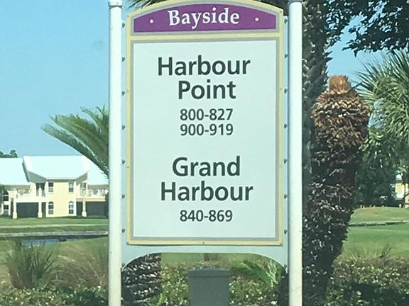 5th image of 905 Harbour Pointe Ln #905