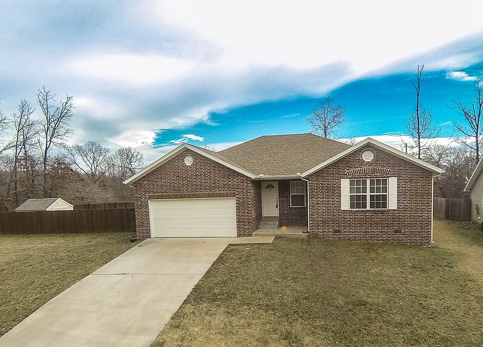 1st image of 3 Consett Ln