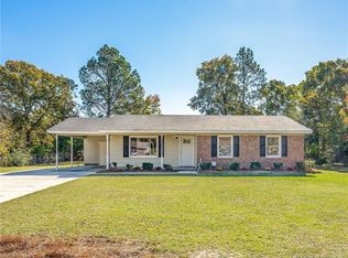 5926 Spinner Rd, Hope Mills, NC 28348