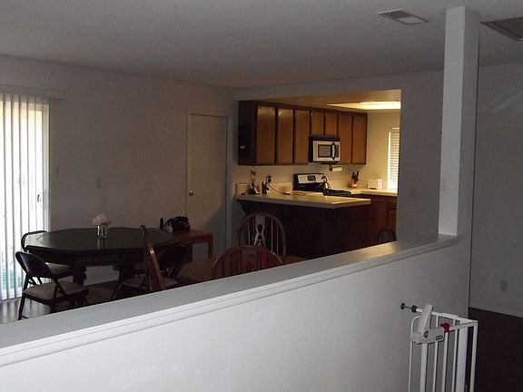 5th image of 590 Del Prado Dr