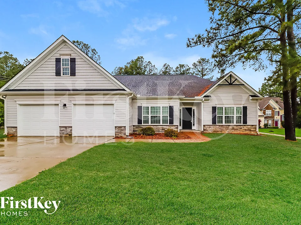 105 Windstone Dr