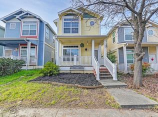 177 Hickory St, Roseville, CA 95678
