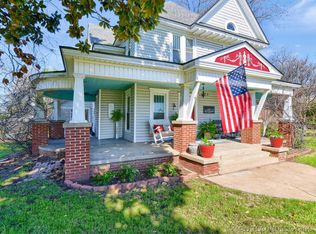 707 N 10th Ave, Durant, OK 74701