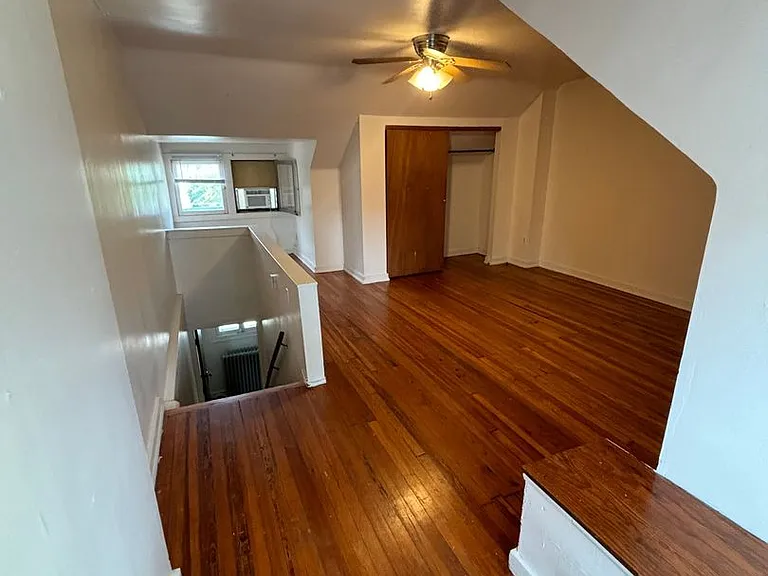 289 E 18th Ave — Photo 9