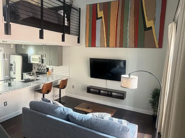 807 18th Ave Unit 410, Nashville, TN 37203