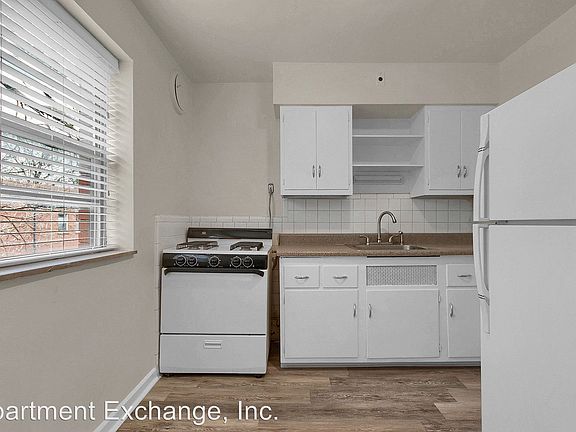 4th image of 6206 Nagel Ave APT 2W
