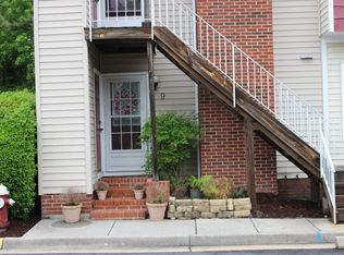 425 Lester Rd APT 9, Newport News, VA 23601