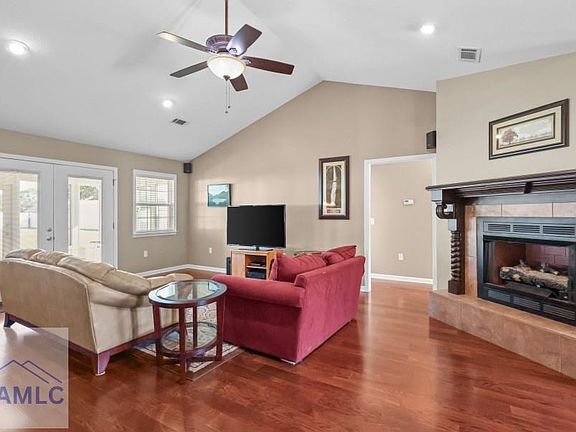 5th image of 143 Caleb Cir