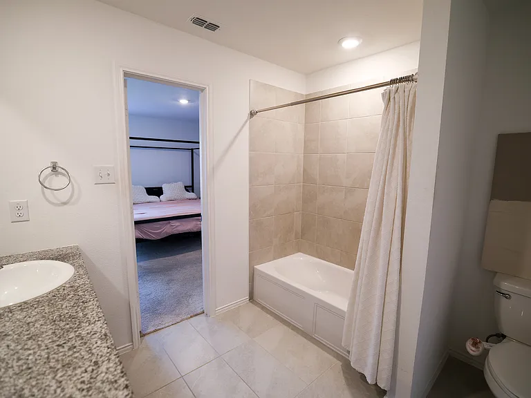 1361 Beach Dr — Photo 6