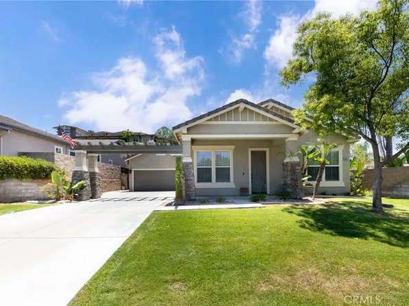 34177 Pinehurst Dr, Yucaipa, CA 92399