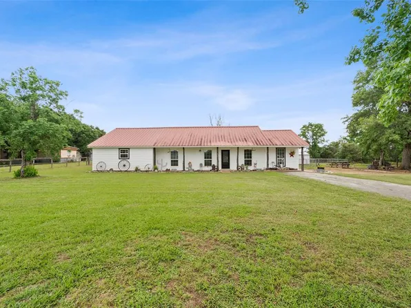 6500 Muegge Road, Sealy, TX 77474