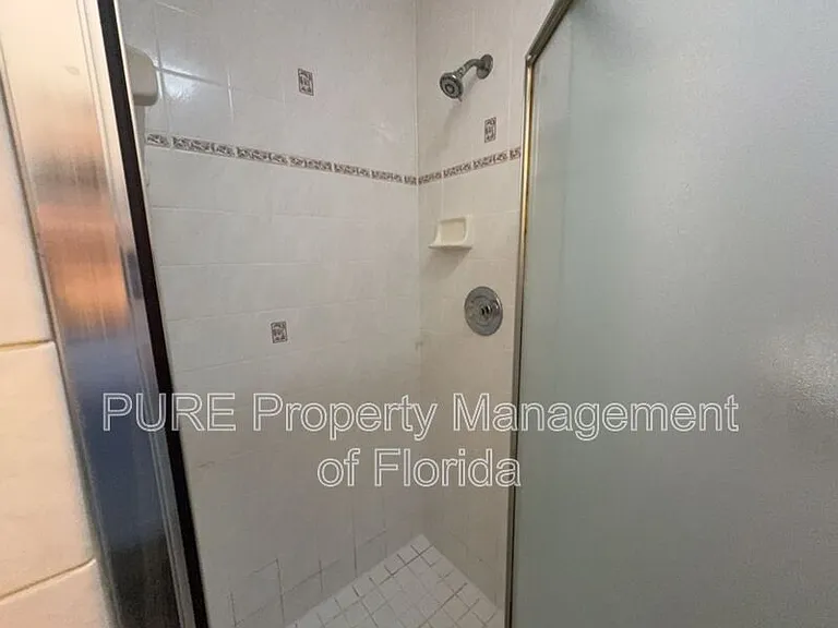 3150 SE 7th St — Photo 27