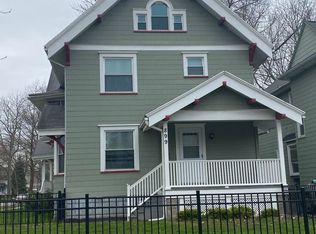 899 Dewey Ave, Rochester, NY 14613