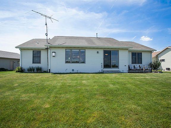 4th image of 341 Thurow Dr