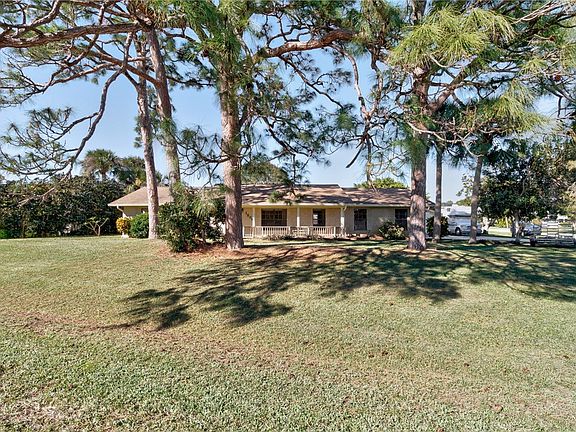 4th image of 1806 4th Ln
