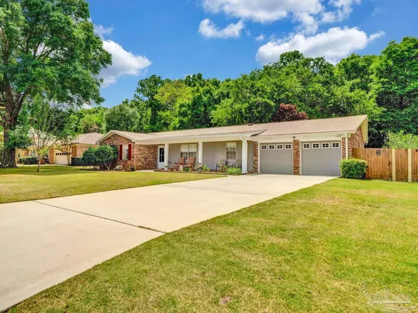 8303 Lyric Dr, Pensacola, FL 32514