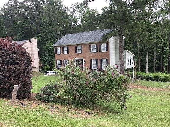 3rd image of 4656 Chimney Rock Dr