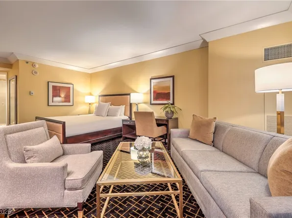 2000 N Fashion Show Dr Unit 5300, Las Vegas, NV 89109