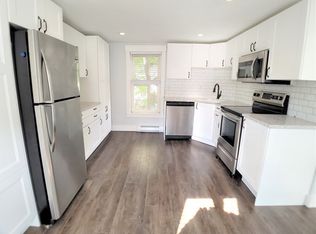 50 Grove St APT 1, Hopkinton, MA 01748