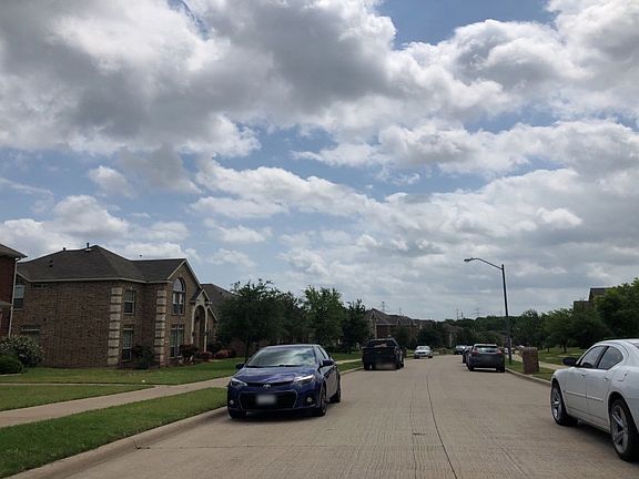 5th image of 1741 Blue Stream Dr