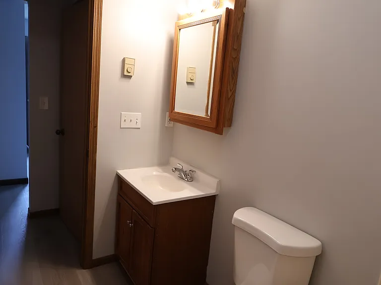 450 Greensburg St — Photo 28